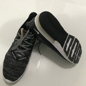 Nike Men's Air Max Sequent 3 Running Shoe